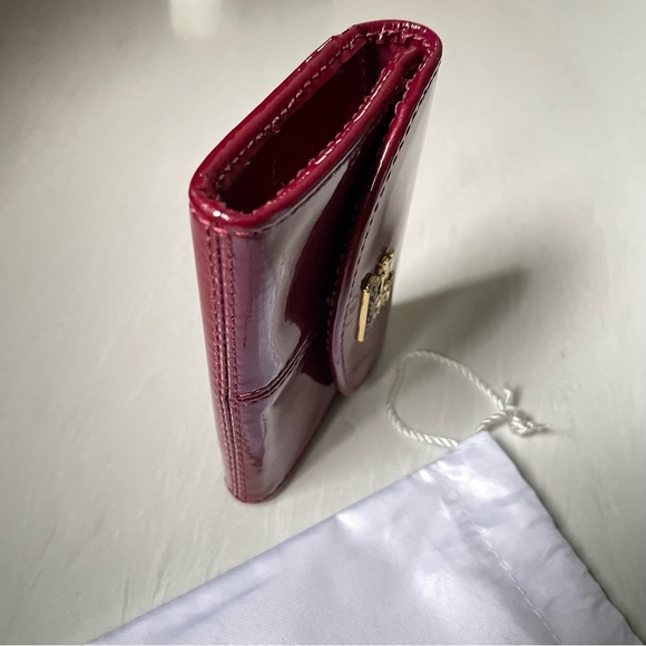 COACH - Madison Patent Leather Gusseted Card Case - Picture 11 of 11